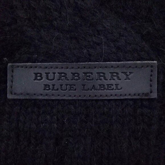 Auth Burberry Blue Label - Black Angora Scarf - Picture 6 of 7